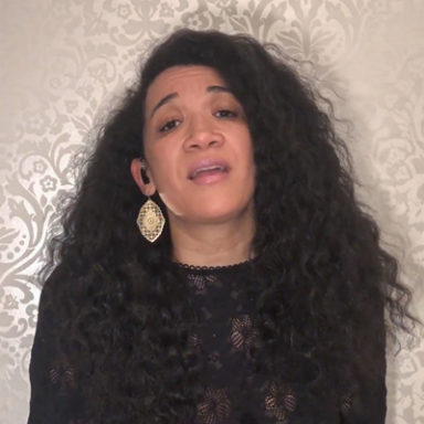 musician singing to coronavirus song for project united #sidebyside