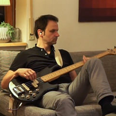 bassist plays a song for the world #sidebyside